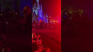 Headless Horseman rides at Mickey’s Not So Scary Halloween Party - Disney World #shorts