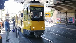 Straßenbahn Berlin Tatra KT4DT Ausfahrt S+U Bahnhof Pankow