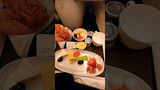 Business Class Meal Kuwait Airways #businessclass #kuwaitairways #food #travel #amsterdam #kuwait