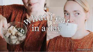 What I Eat in a Day || As someone who doesn't like to cook ;)