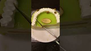 Let's cut cake #satisfying #shorts #trendingshorts #trending #viralshorts #viralvideo #cake