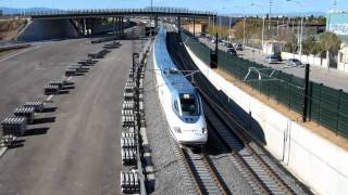 tren AVE (todavía en pruebas) entrando a Valencia por San Marcelino, noviembre2010