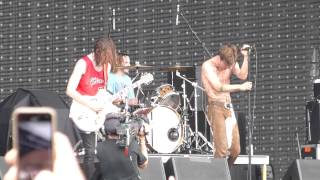 "come a little closer" - Cage the elephant  @ Lollapalooza Chicago 2014 [03.08.2014]