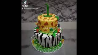 Customized cakes