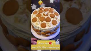 Banana Pudding Cake 3 layer design