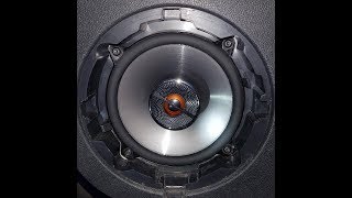 Dacia Renault Duster - Sound BEFORE upgrade to JBL GX502 video 1/2