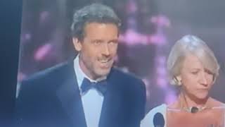 DOCTEUR HOUSE S'AUTOPROCLAME  TRADUCTEUR EN FRANÇAIS AUX EMMYS. #humour #surconfiance #hughlaurie