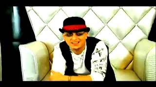 J king Maximan Dejame tocarte ahi na mas