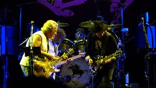 [Archive] Neil Young - Heart of Gold / Love and Only Love ~ Lucca 2013