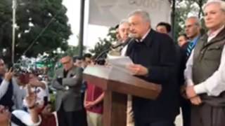 Dodgers recognized by Andres Manuel Lopez Obrador at the Placita Olvera