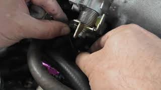 T2CG Honda Civic EF Part 59 : Throttle Cable and Bracket