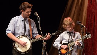 WoodSongs Kids Episode 5: The Brothers Young & Ashlyn Smith