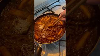 Trying weird combos🫠🐔🌶️🧀✨.   #food #cooking #noodles #foodie #samyang #buldak #spicynoodles