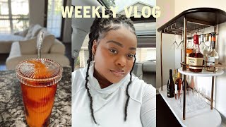 VLOG | NEW BAR CART, ROADTRIP PREP, BOOKSTORE RUN, CAR MAINTENANCE APPTS, SMOOTHIE FAIL, ERRANDS...