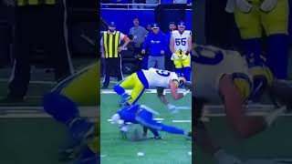 Tyler Higbee gets hit in knee #instagram #nfl #detroitlions #shorts #rams #football