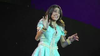 TINI - Soy Mi Mejor Momento (+ Beso Leonetta) (From "Violetta Live by Músicas Anónimas")