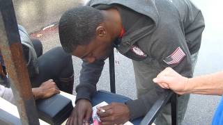 Justin Gatlin, Olympic Gold Medal Sprinter, Signing Autographs - TopSignatures.com