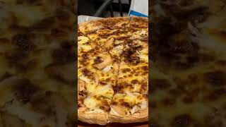 Pizza Hut #shortvideo #dubai #dubailifestyle #dubailife #food #viral #shorts #short #pizzahut #reels