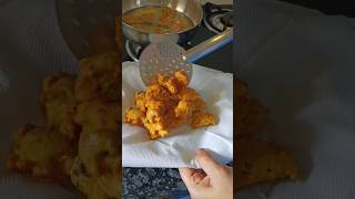 Crispy Moong Dal Pakoda |#shorts #shortvideo #trending #viral #snacks #easy #simple #recipe #tasty