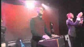 Hurts   Wonderful life (live GMTV )