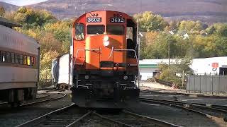 DL 3602 switching at steamtown