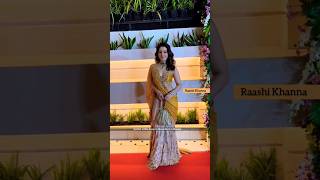 Raashi Khanna spotted at Ekta Kapoor's Diwali Party #shorts #shortvideo #bollywood #raashikhanna