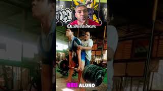 Mestre e aluno treinando juntos🤣#humor#humormemes#gym#youtubeshorts#shorts#shortsviral#rir#academia