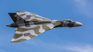 THE AVRO VULCAN XH558 SOUTHPORT AIRSHOW 2015