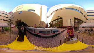 TRAINS FOR KIDS (A 360 Video Ride) Point this up, down and turn in a circle with your cellphone