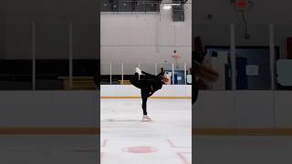 New spin unlocked✨ #figureskating #adultfigureskating  #iceskating #flexibility