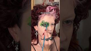 the process of my algae inspired look!! #creativemakeup #avantgardemakeup #makeup #makeupfail