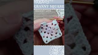 GRANNY SQUARE 💕 How to crochet ♥ FULL beginners easy crochet tutorial in my channel 💖 #shorts ⭐