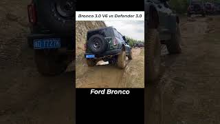 Land Rover Defender 110 vs Ford Bronco PK Off-road #offroad #defender #shorts