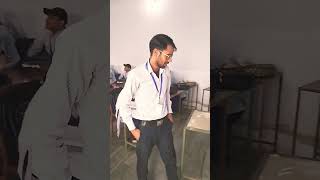 #uske hi dil me rahna#newvideo #enjoy #collegelife #collegevlog