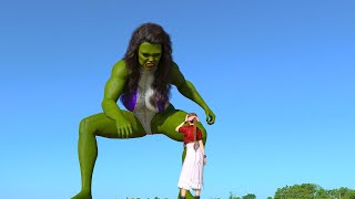 Aerith Gainsborough Met Giant She Hulk On Beach