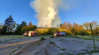 Пожарът в Червена вода: Има съмнения за газови бутилки и цистерна в сградата