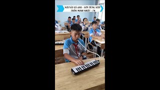 NƠI NÀY CÓ ANH - SƠN TÙNG MTP - Kèn phím Melodica - Trần Minh Nhật 7A