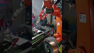 Yooheart Robot Welding robot appliation——Electro-tricycle frame welding