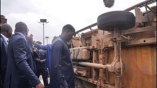 Le Président Diomaye témoin d'un accident sur l'autoroute Alors qu’il se rendait à Diamniadio..