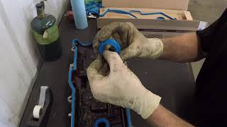 Tacoma valve cover gasket replacement