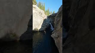 CRAZY CLIFF DIVING 😳