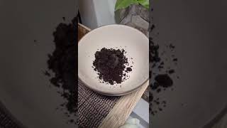 Coffee grounds for plants