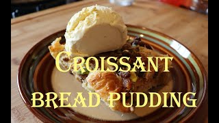 Croissant bread pudding - Kenyér puding keleti fűszerekkel