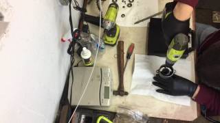 How to Remove Seals in Lower Unit 1977 Evinrude Outboard Motor Part 5