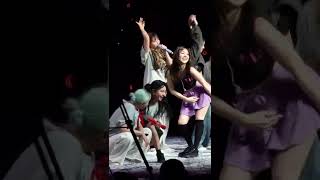 220226 트와이스 (TWICE) Concert 4th World Tour III New York UBS Arena Day 1 "Like Ooh Ahh" Momo Fancam