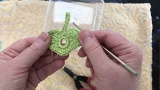 Crochet tutorial.How to make small/tiny crochet hearts with bead centres.  Using 3.5mm crochet hook