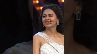 Tejaswi prakash and karan kundra cute moments | tejaswi prakash and karan kundra told about kiss 💋