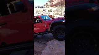 Jeep Gladiator failing a climb and then making it #Jeep #JeepGladiator #Offroad