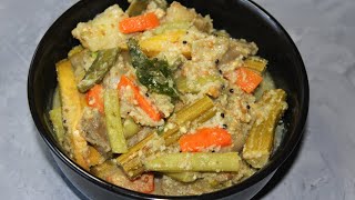 Tirunelveli Aviyal Recipe/ திருநெல்வேலி ஸ்பெஷல் அவியல் / Avial / Aviyal Recipe- Ungal Kitchen