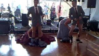 Best wedding dance EVER by Matt and Shella!